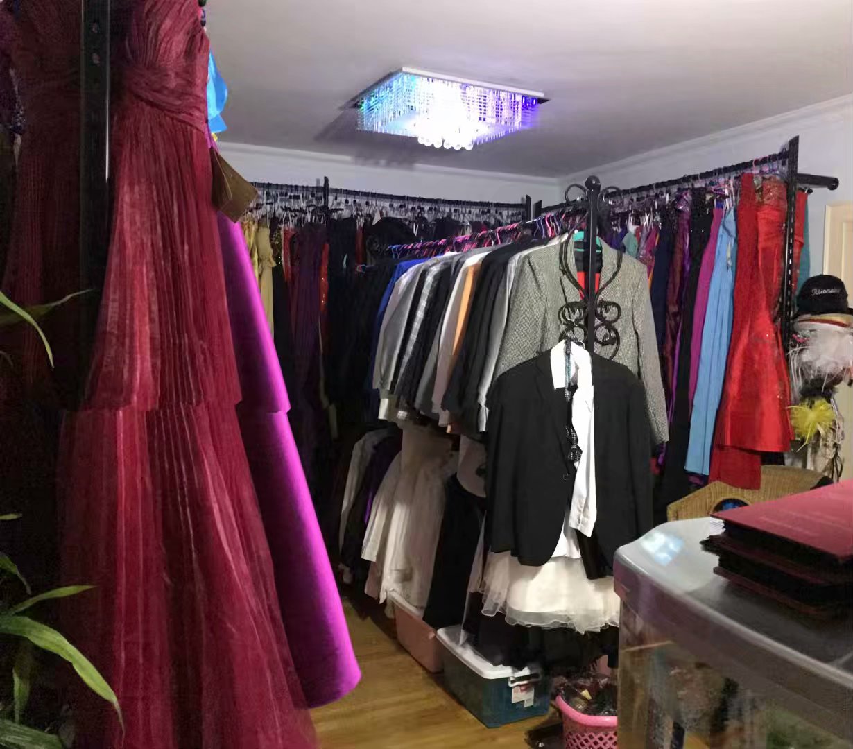 演出服装